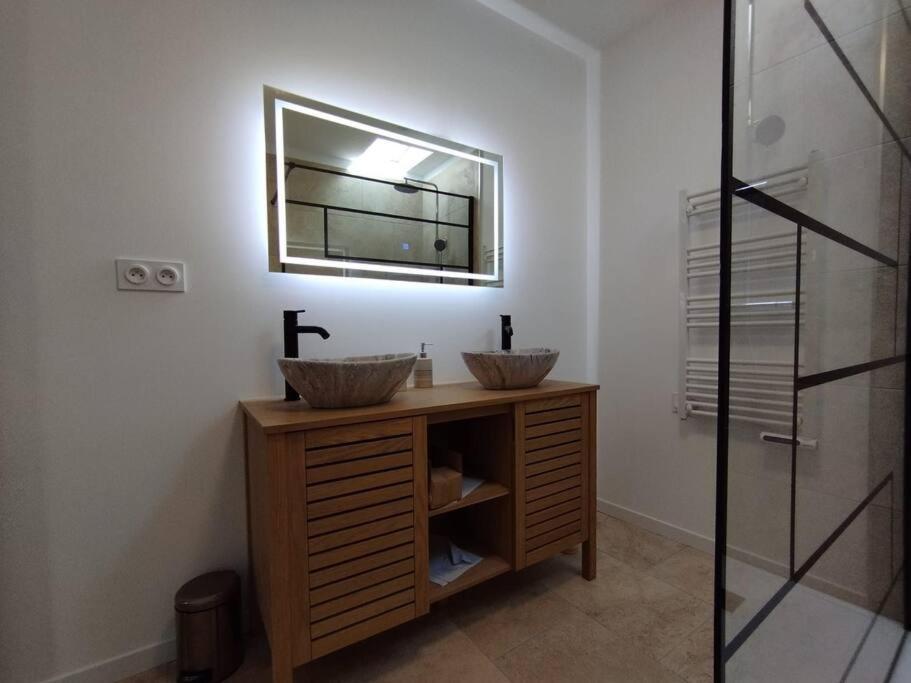 Appartement Avec Jardin Privatif กูแอส์ ภายนอก รูปภาพ